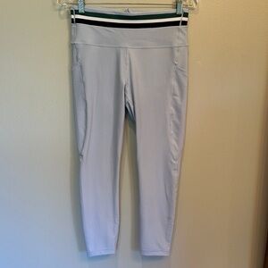 NWOT Athleta Interval Stash Light Blue Legging 7/8